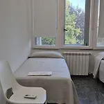 Guru Mostacciano Feriehus Rom